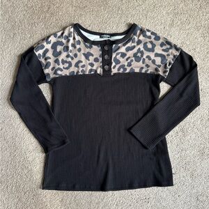 Super soft Waffle Pullover Leopard Top, Small